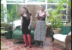 Da sex mẹ con nhật bản Đen, Bà